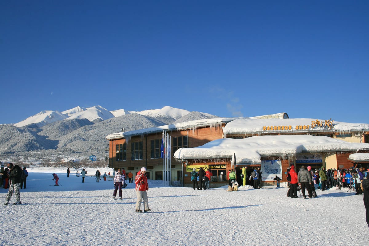 Ski rental shop at the Bansko gondola base station